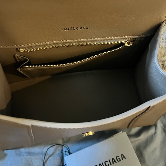 Balenciaga hourglass - Picture 3 of 3